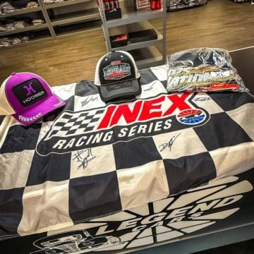Asphalt Nationals Giveaway!🚨 LIKE this post and COMMENT “Vegas” for your chance to win! Includes an INEX Checkered Flag...