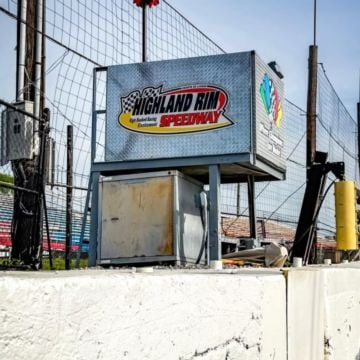 One More Round of Feature from The Rim😎