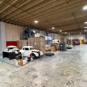 Pardon the mess. We’re reorganizing the fabrication shop and warehouse!🧹 #USLCI