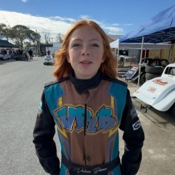 2023 PDRA Sportsman Rookie of the Year, Victoria Beaner, goes from Drag Racer to Legend Car Racer at Winter Nationals???...