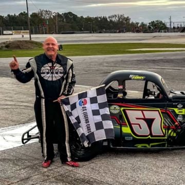 Who takes home victories in Florida in 2026?🏁 The 2026 INEX Winter Nationals is right around the corner! Visit the link...