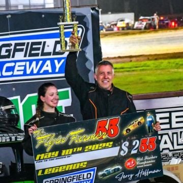 Home track victories mean more!???? #MondayMotivation